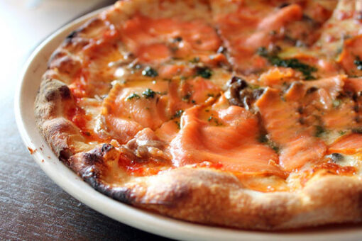 Pizza al Salmone