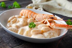 Gnocchi di patate con crema di scampi